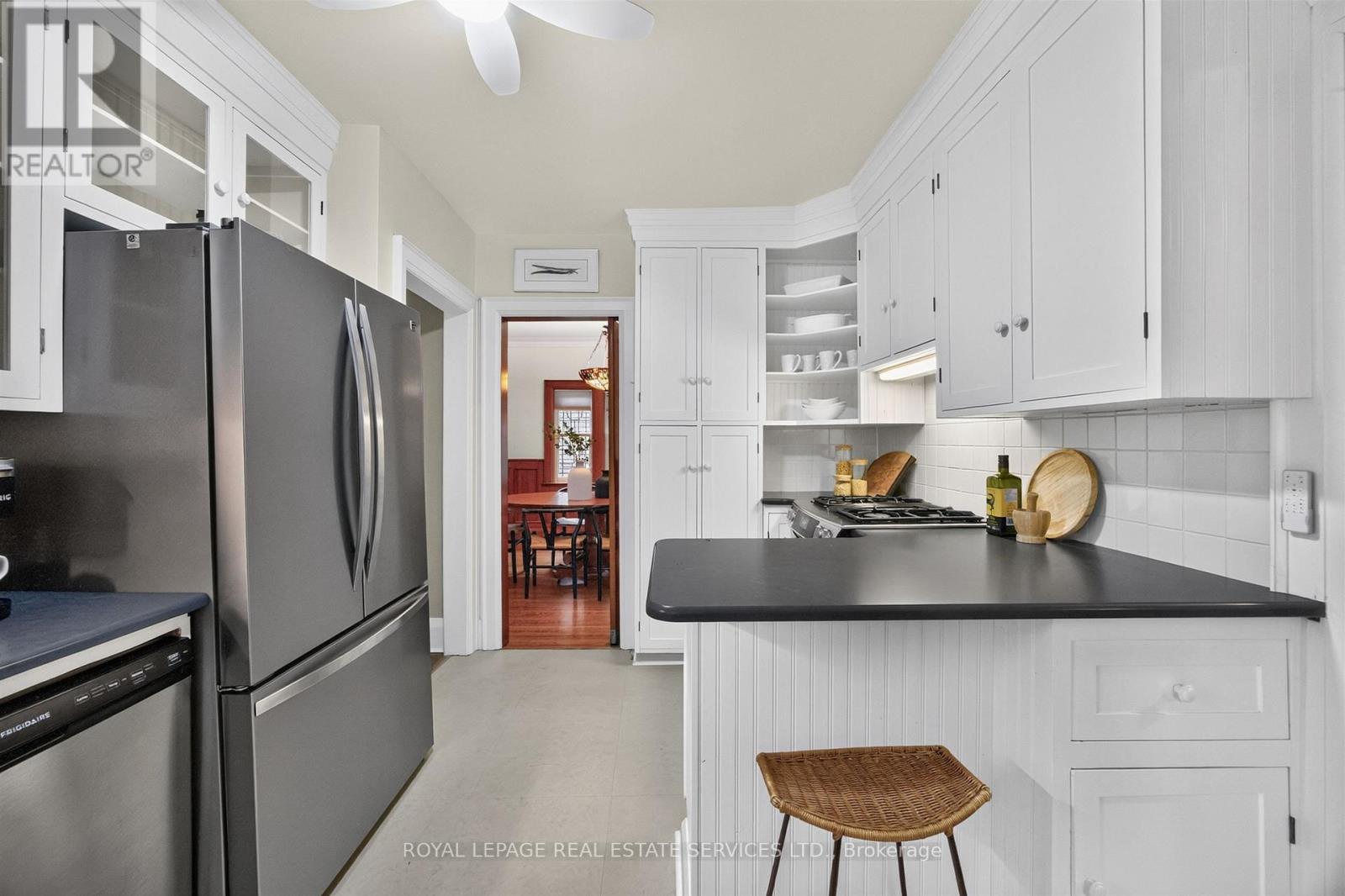 27 Verbena Avenue, Toronto, ON photo 14