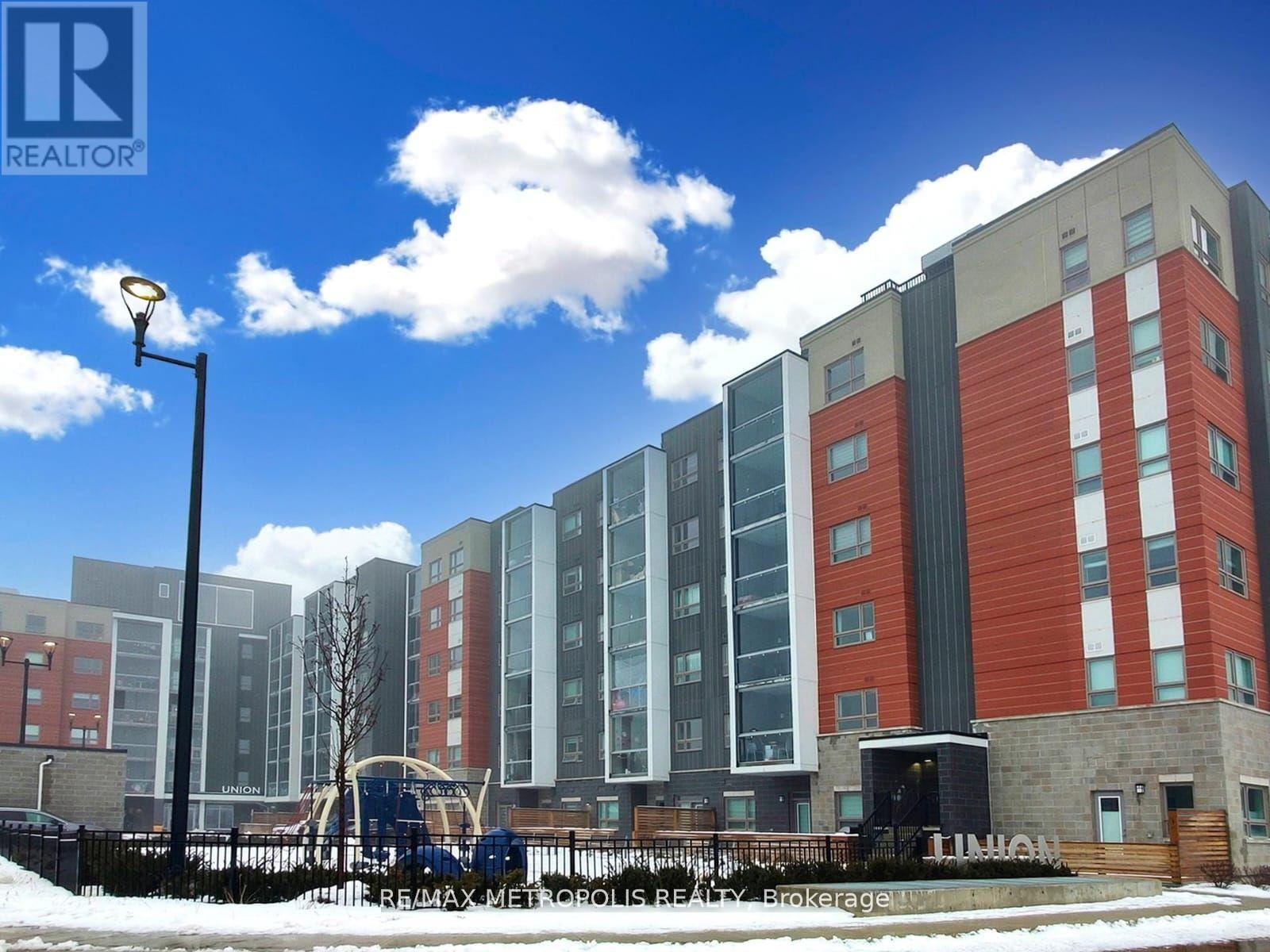 401- 200 Lagerfeld Drive, Brampton, ON photo 3