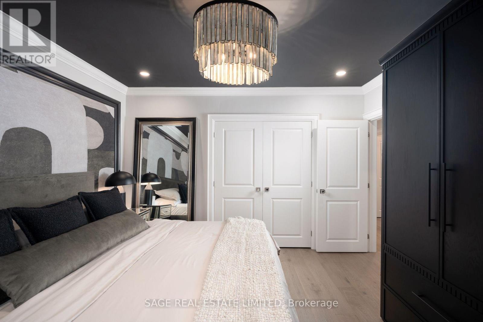 131 Silverhill Drive, Toronto, ON photo 22