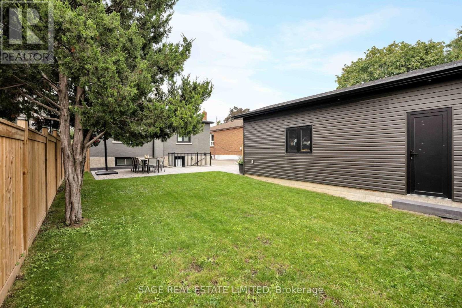131 Silverhill Drive, Toronto, ON photo 46