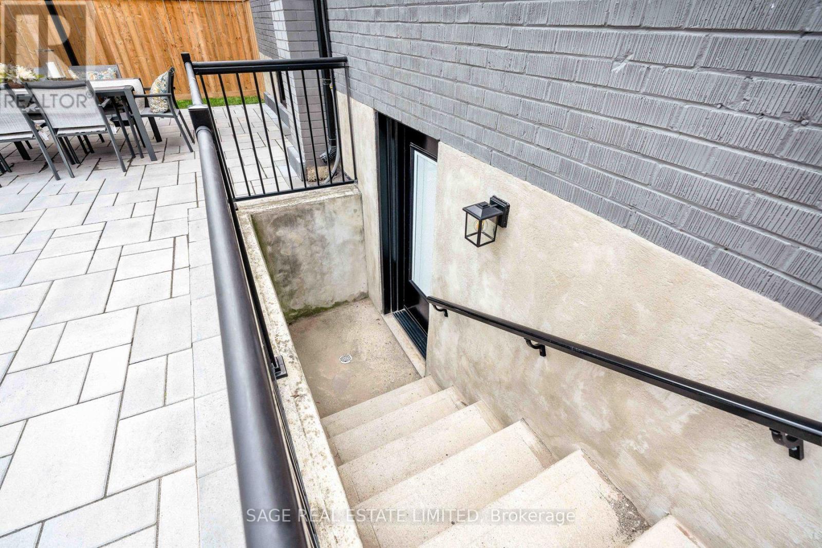131 Silverhill Drive, Toronto, ON photo 48