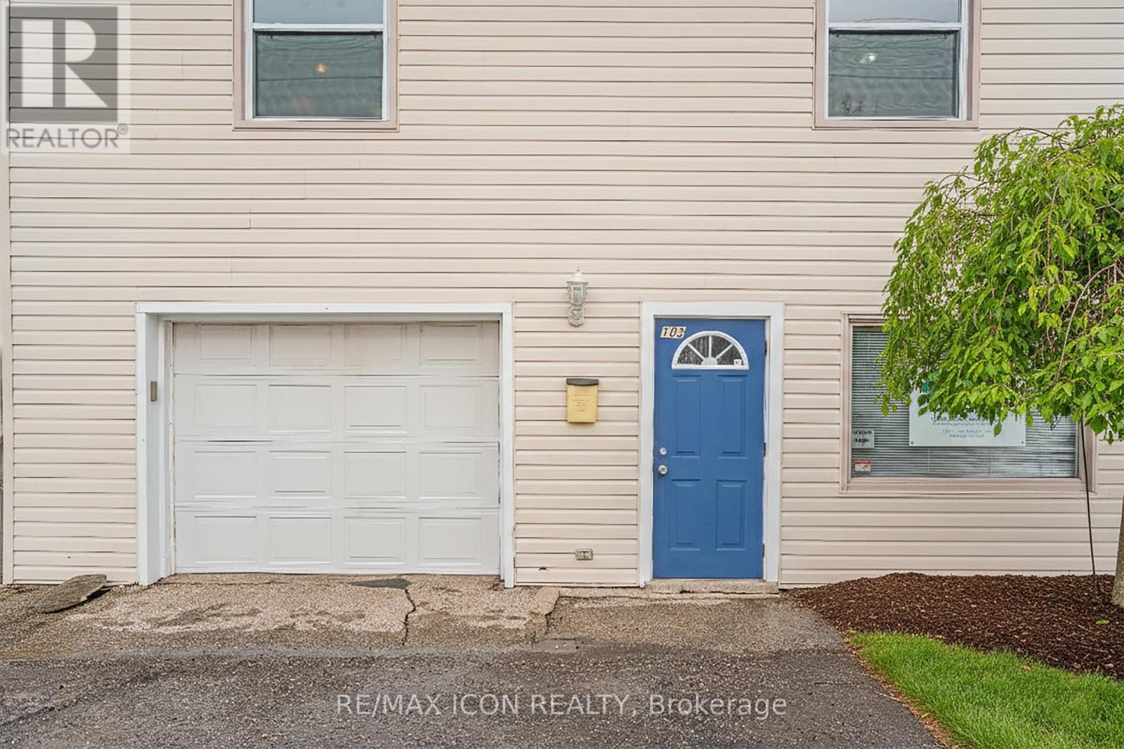 1789 NOTRE DAME DRIVE — photo 3