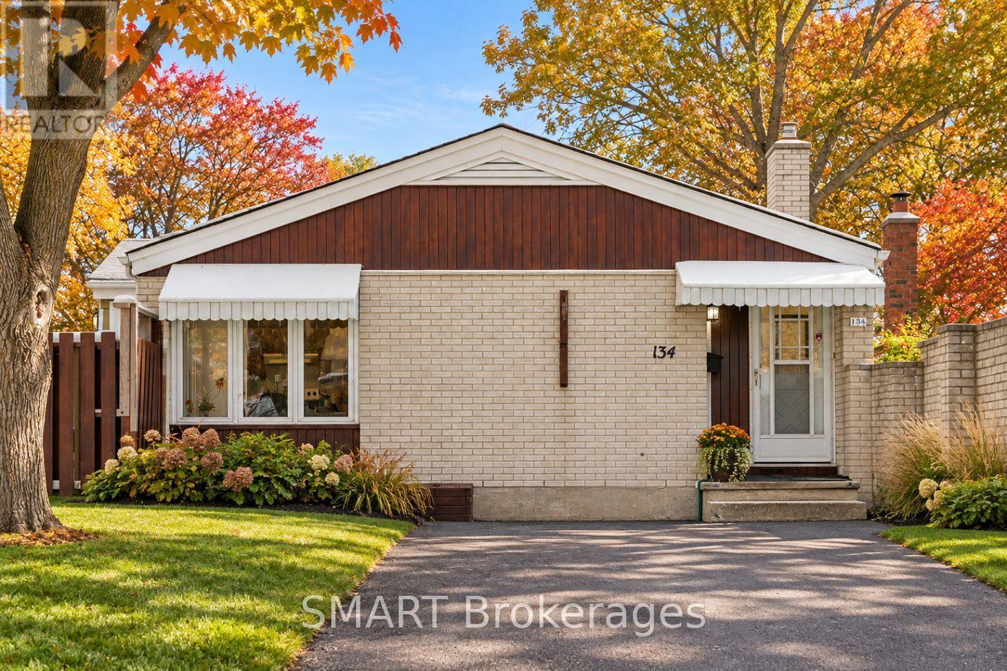 134 Pepperwood Crescent, Kitchener, ON