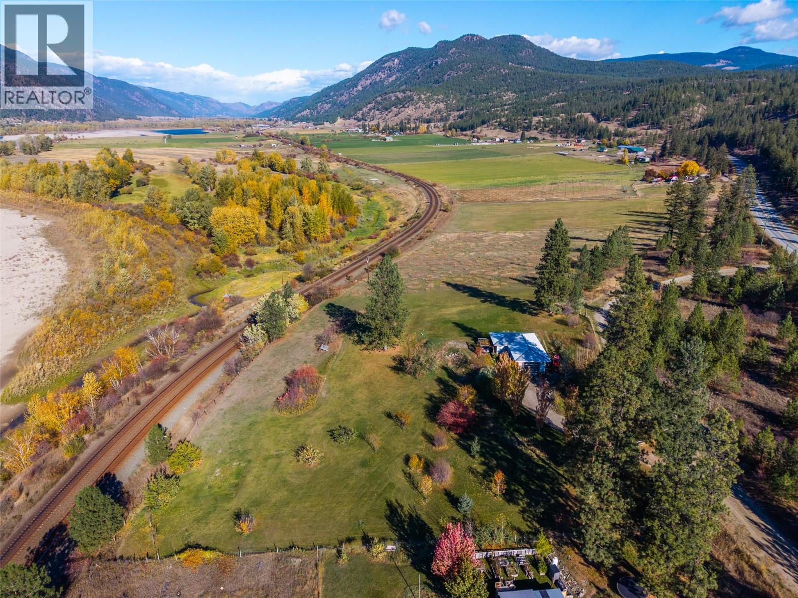8121 Lyons Road, Kamloops - Image 1