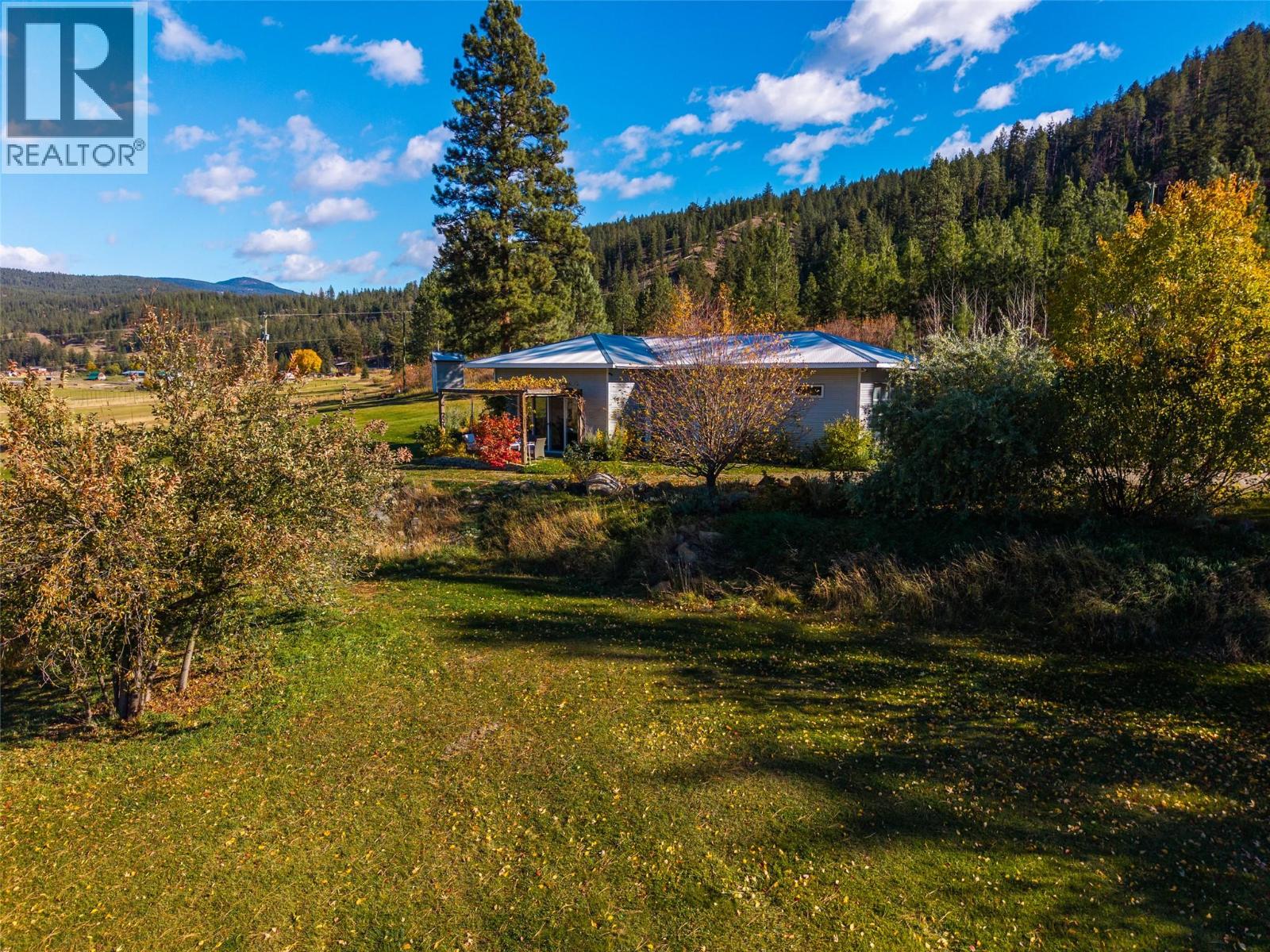 8121 Lyons Road, Kamloops - Image 1