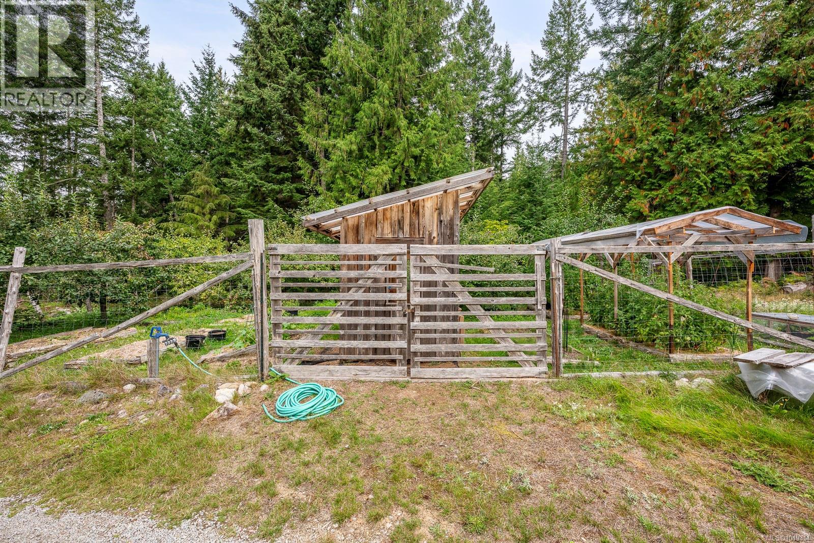 1466 Norton Dr - 58