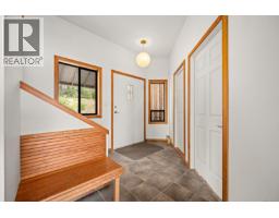 Great room - 1466 Norton Dr, Cortes Island, BC V0P1Z0 Photo 21
