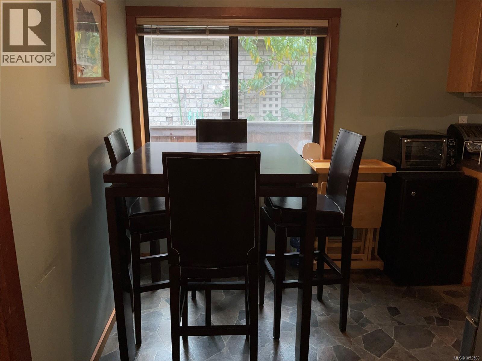 3875 Rumble Rd - 7