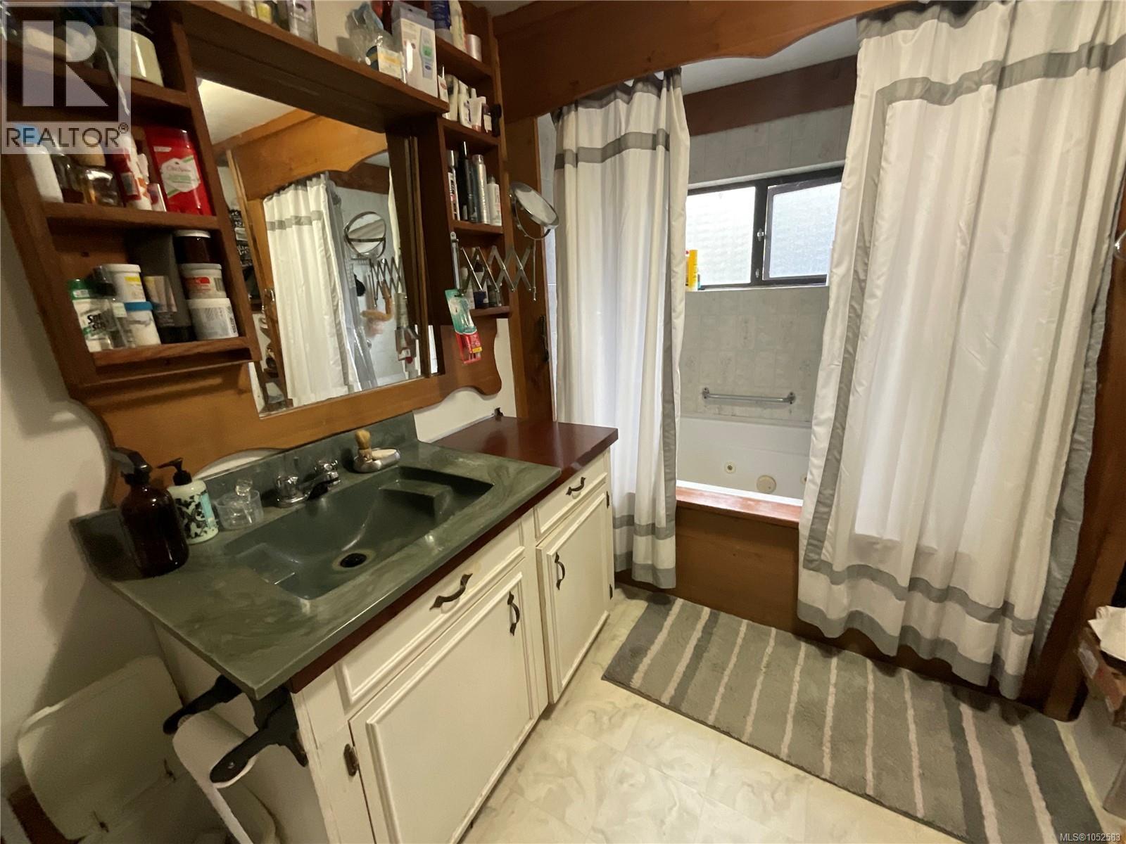 3875 Rumble Rd - 10