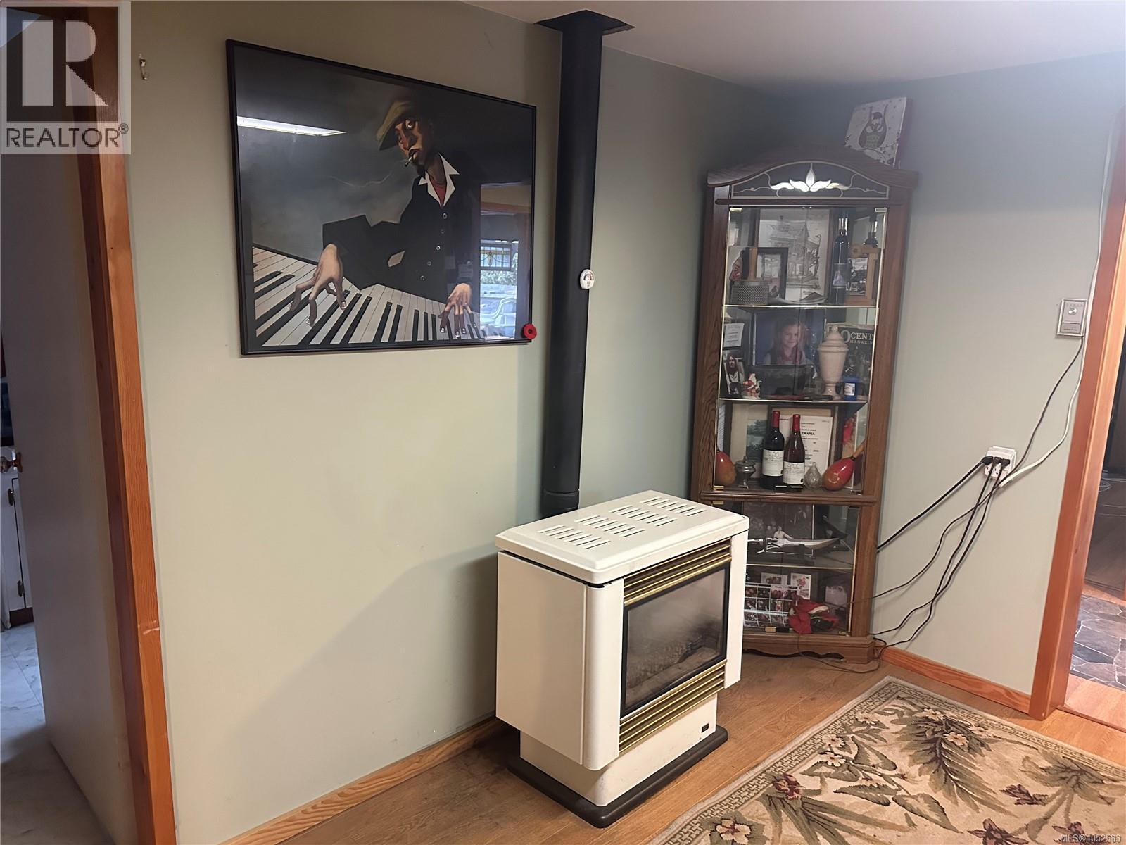 3875 Rumble Rd - 14