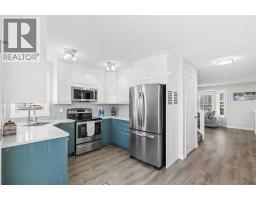 4pc Bathroom - 2003 Country Hills Circle Nw, Calgary, AB T3K4W7 Photo 8