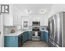 2pc Bathroom - 2003 Country Hills Circle Nw, Calgary, AB T3K4W7 Photo 7