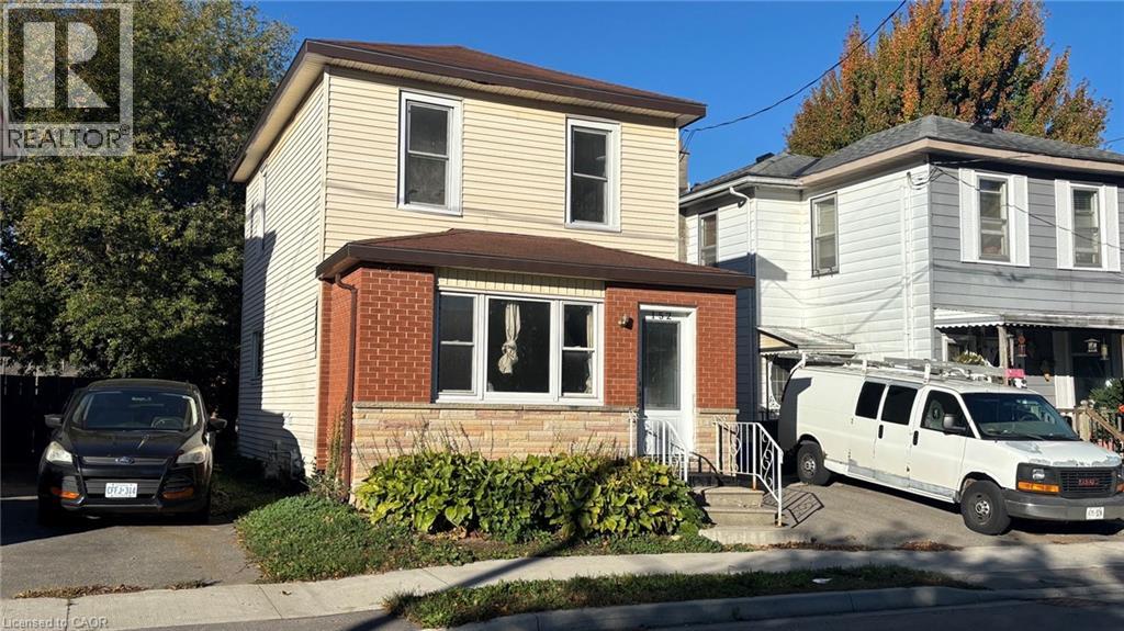 152 KENT Street N - 19