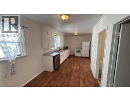 Primary Bedroom - 152 Kent Street N, Simcoe, ON N3Y3S5 Photo 6