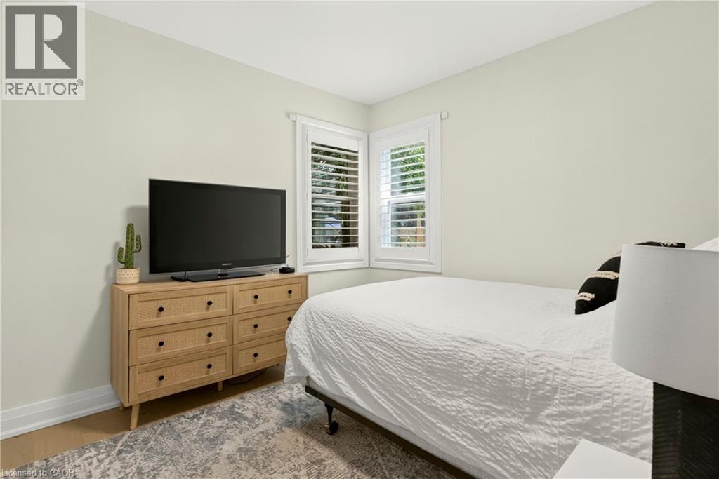 86 CUMMING Court - 24
