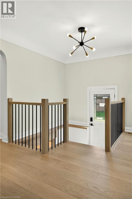 86 CUMMING Court - 18
