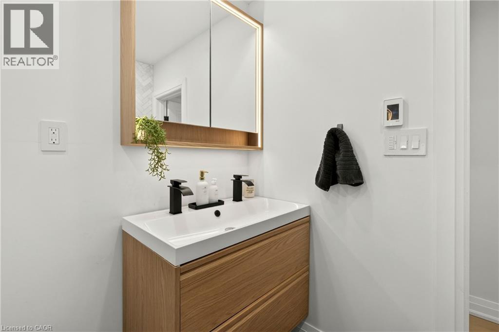 86 CUMMING Court - 21