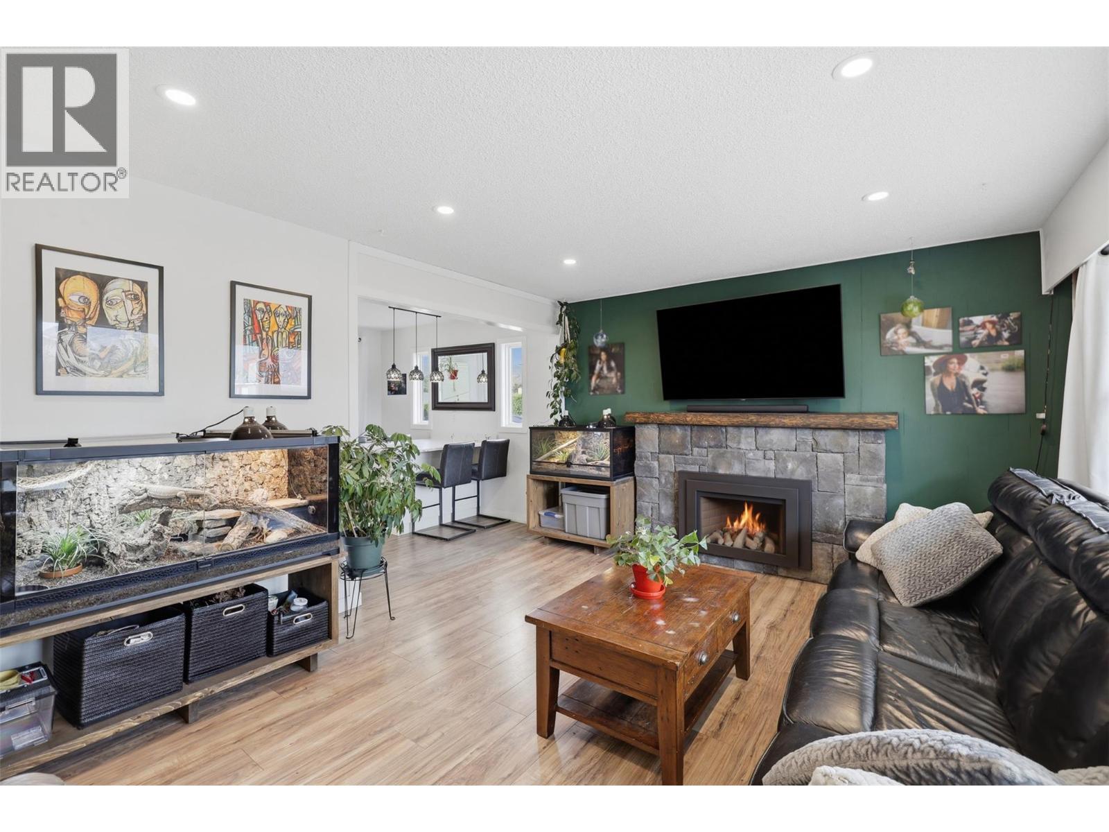 1239 10th Street - 7