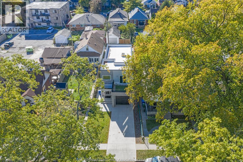 1565 GLADSTONE photo 4