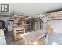 1239 10th Street, Kamloops, BC V2B3A9 Photo 38
