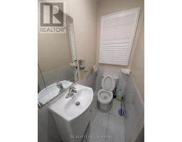 Bedroom 3 - 110 Bellefontaine Street, Toronto, ON M1S4E6 Photo 6