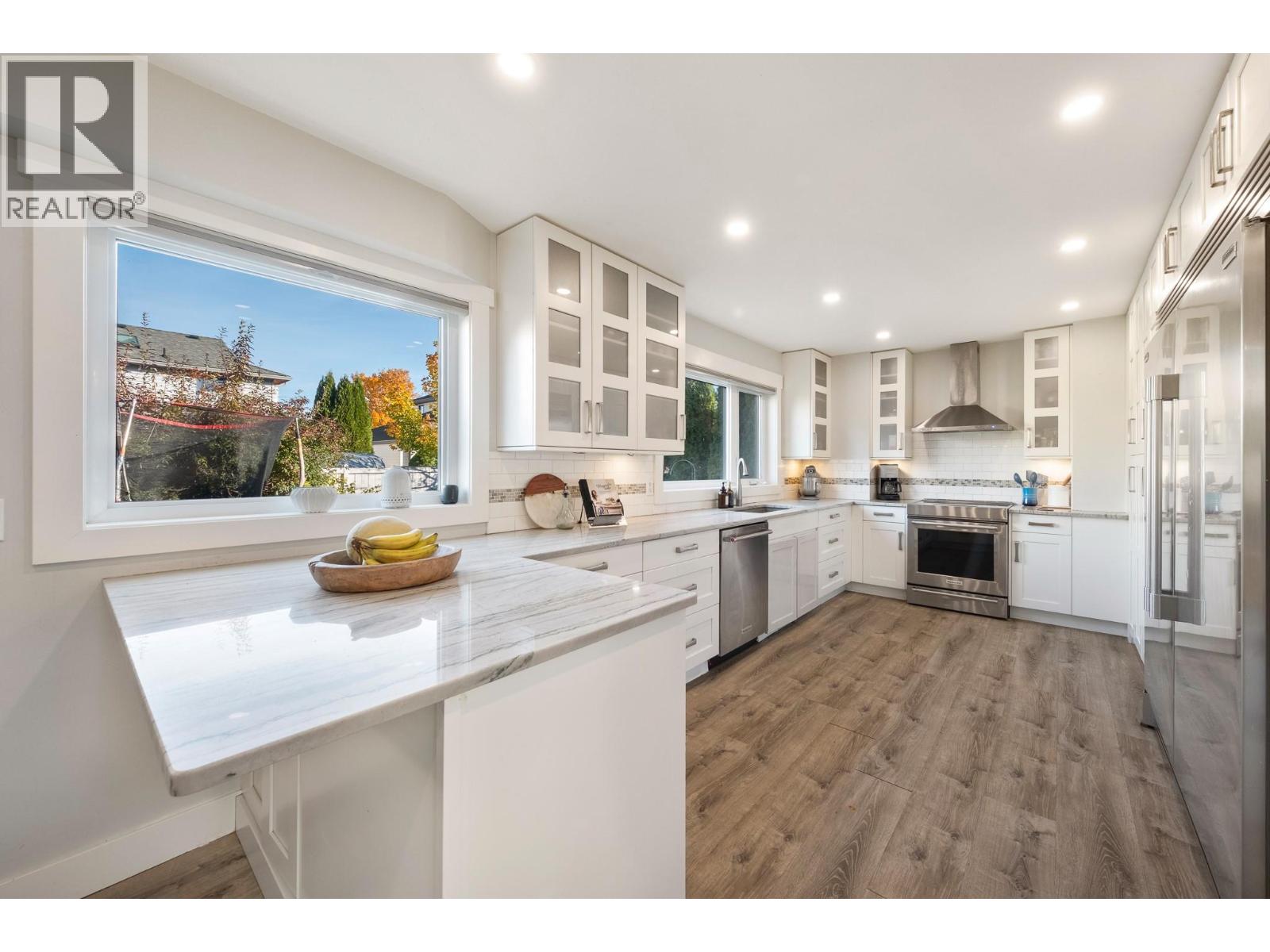 1042 Wintergreen Drive, Kelowna
