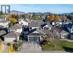  1042 Wintergreen Drive, Kelowna
