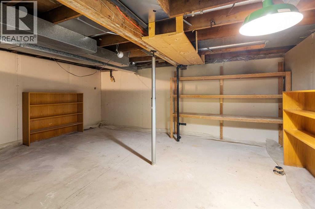 1818 18A Street SW photo 37
