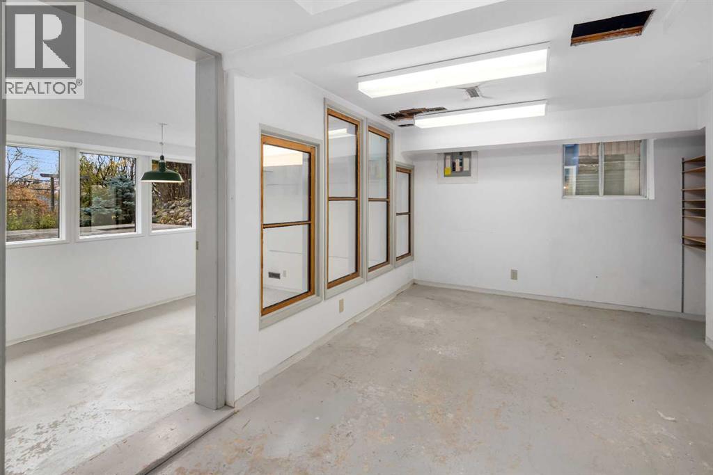 1818 18A Street SW photo 42