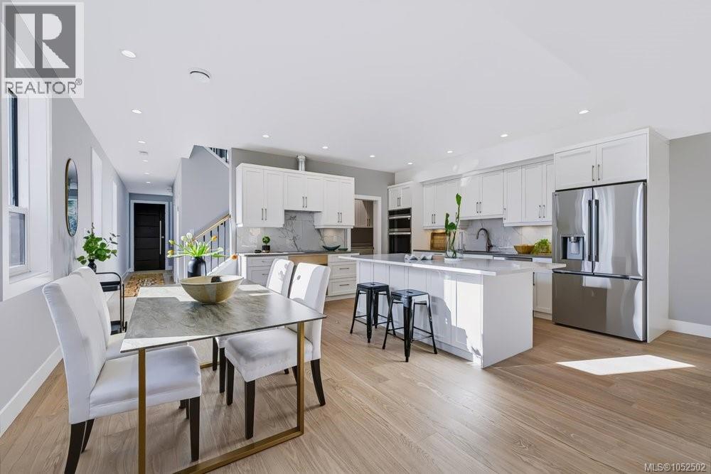  3861 Olympian Way, Langford