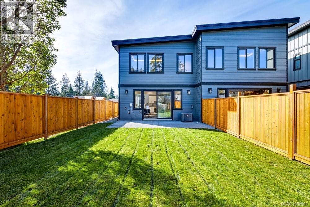  3861 Olympian Way, Langford