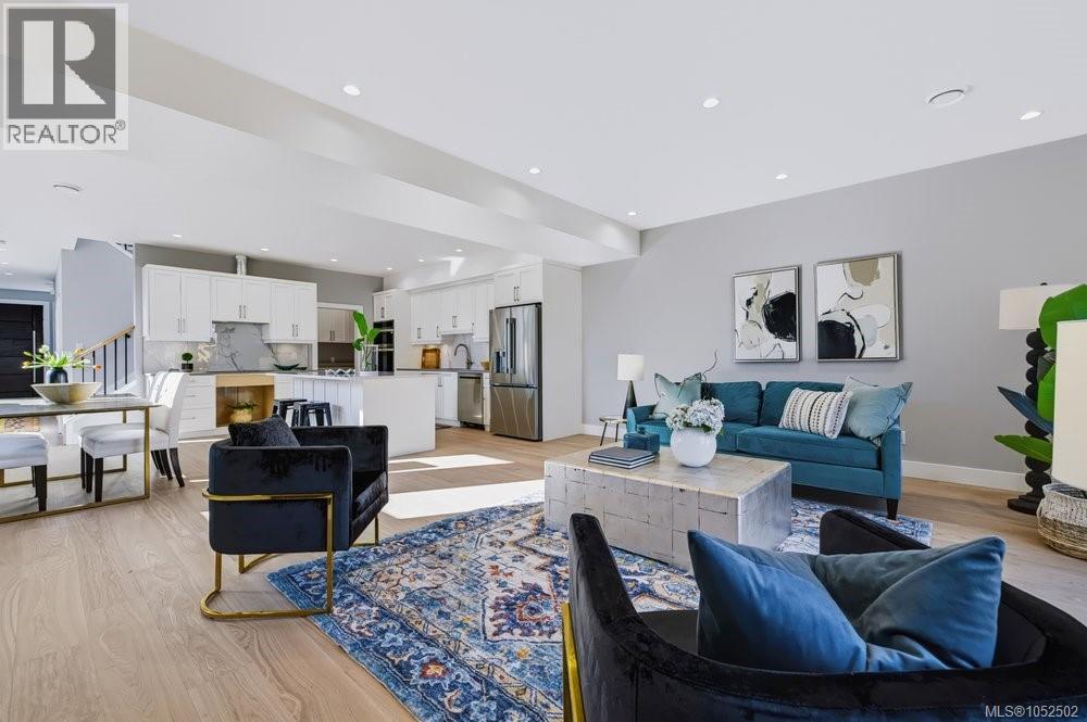  3861 Olympian Way, Langford