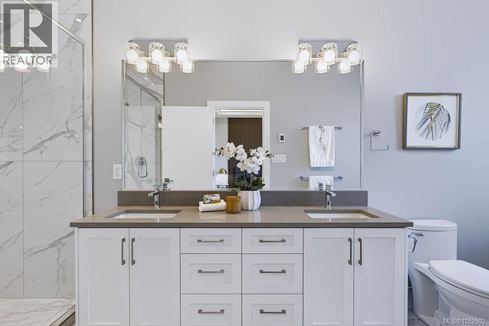  3861 Olympian Way, Langford