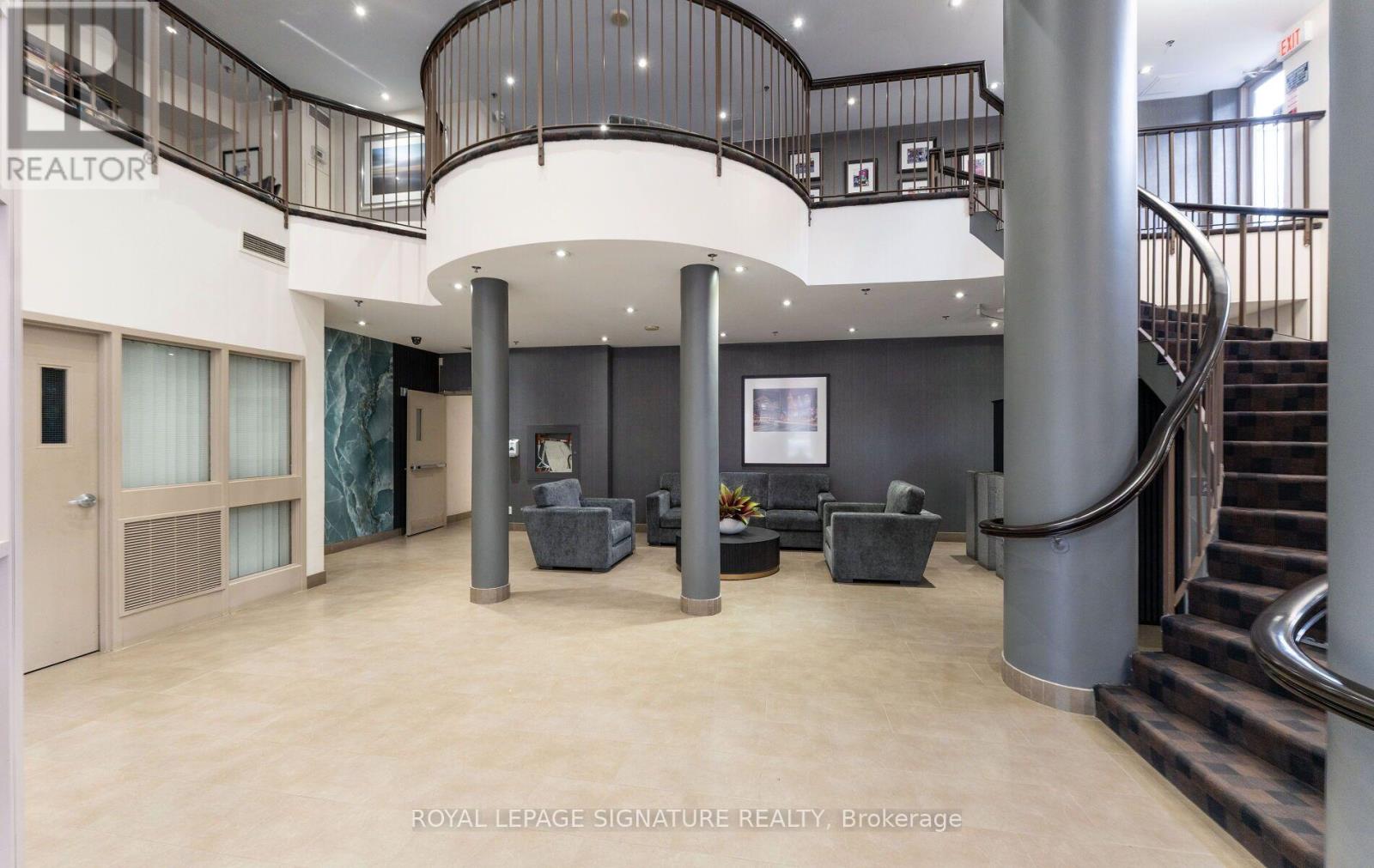 604- 1369 Bloor Street West, Toronto, ON photo 3