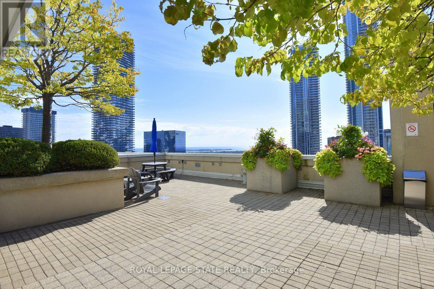 1611- 25 The Esplanade, Toronto, ON photo 37