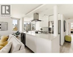 1103 1575 Beach Avenue, Vancouver, BC V6G1Y5 Photo 17