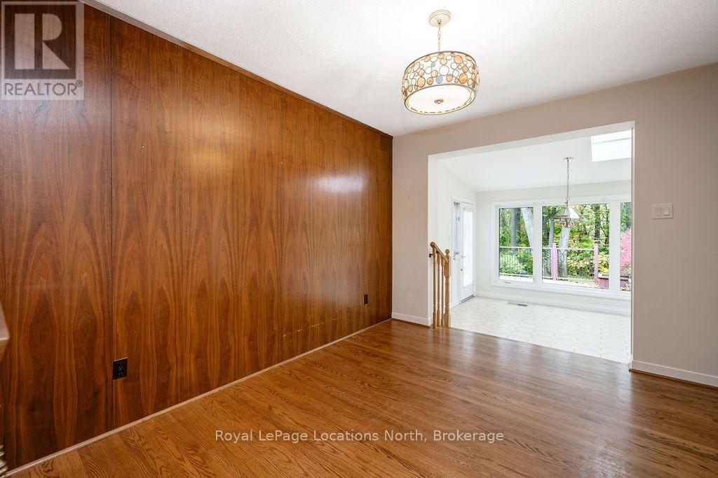 9 VINE CRESCENT, Barrie (Sunnidale) — photo 11