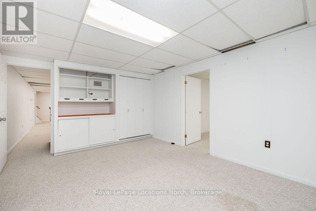 9 Vine Crescent, Barrie photo 33