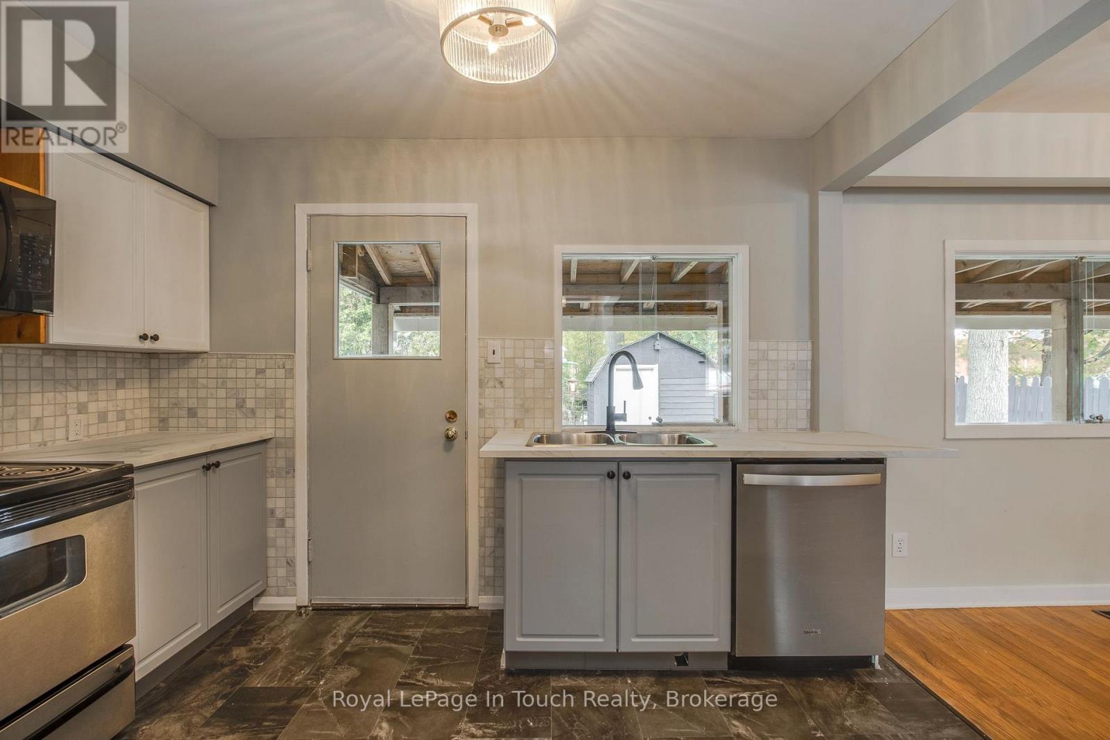 255 EIGHTH STREET - 8