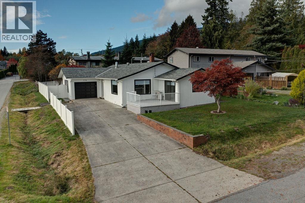 776 SEACOT WAY, Gibsons - Image 1