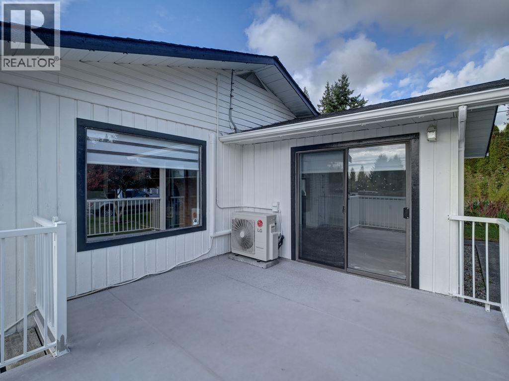 776 SEACOT WAY, Gibsons - Image 1