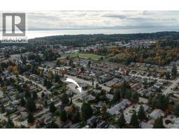 776 Seacot Way, Gibsons, BC V0N1V9 Photo 27