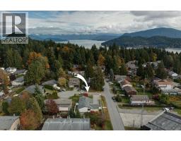 776 Seacot Way, Gibsons, BC V0N1V9 Photo 28
