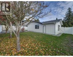 776 Seacot Way, Gibsons, BC V0N1V9 Photo 6