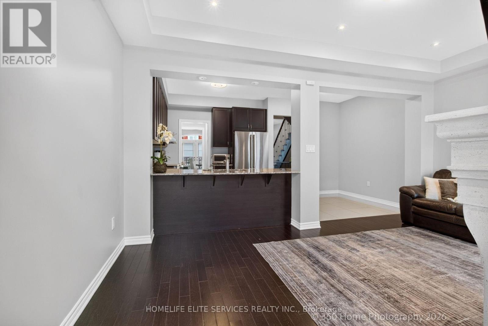 70 FAROOQ BOULEVARD - 5