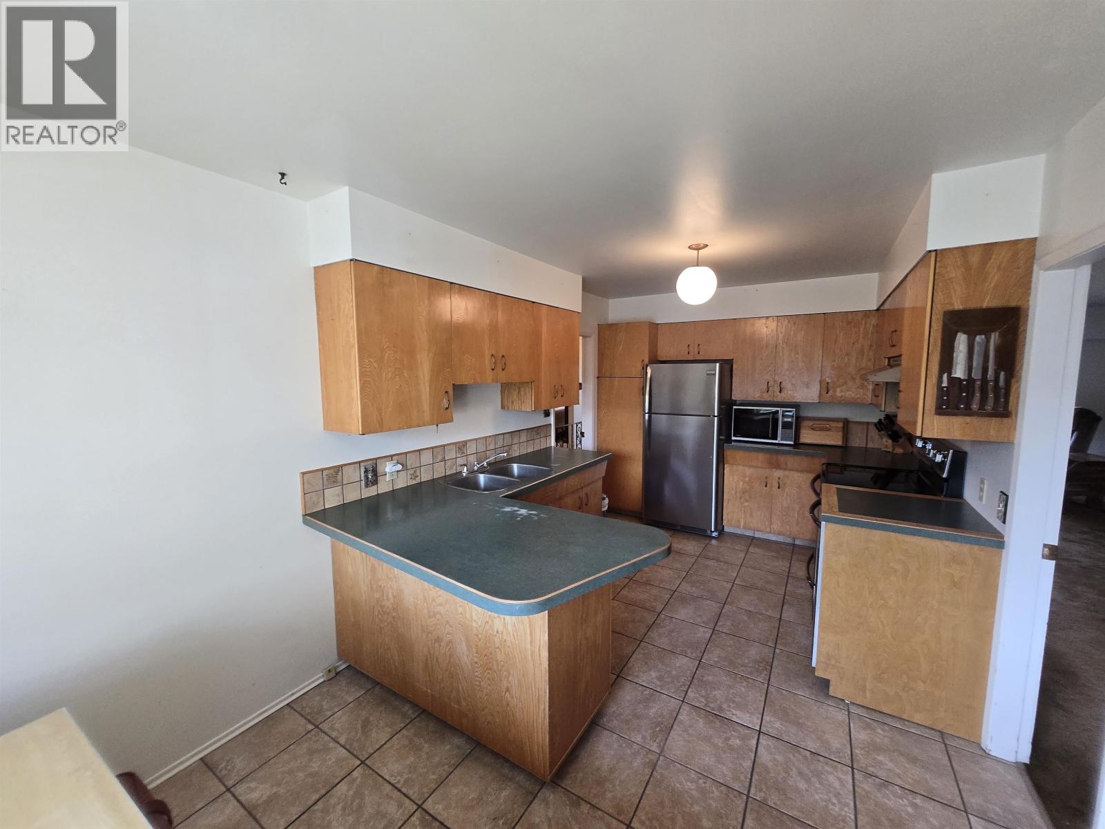 1166 YORSTON AVENUE, Quesnel - Image 1