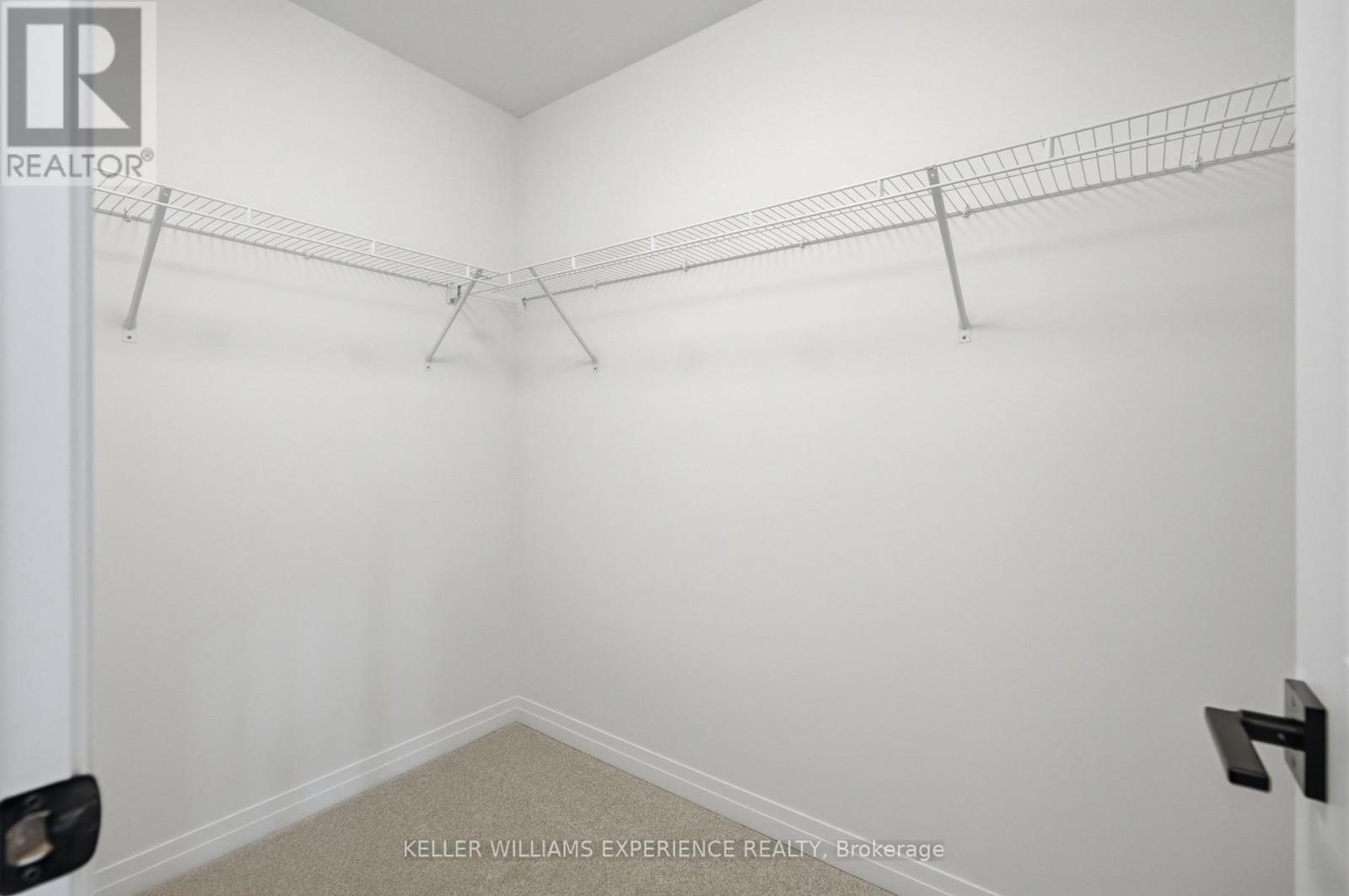 52 Sagewood Avenue, Barrie photo 25