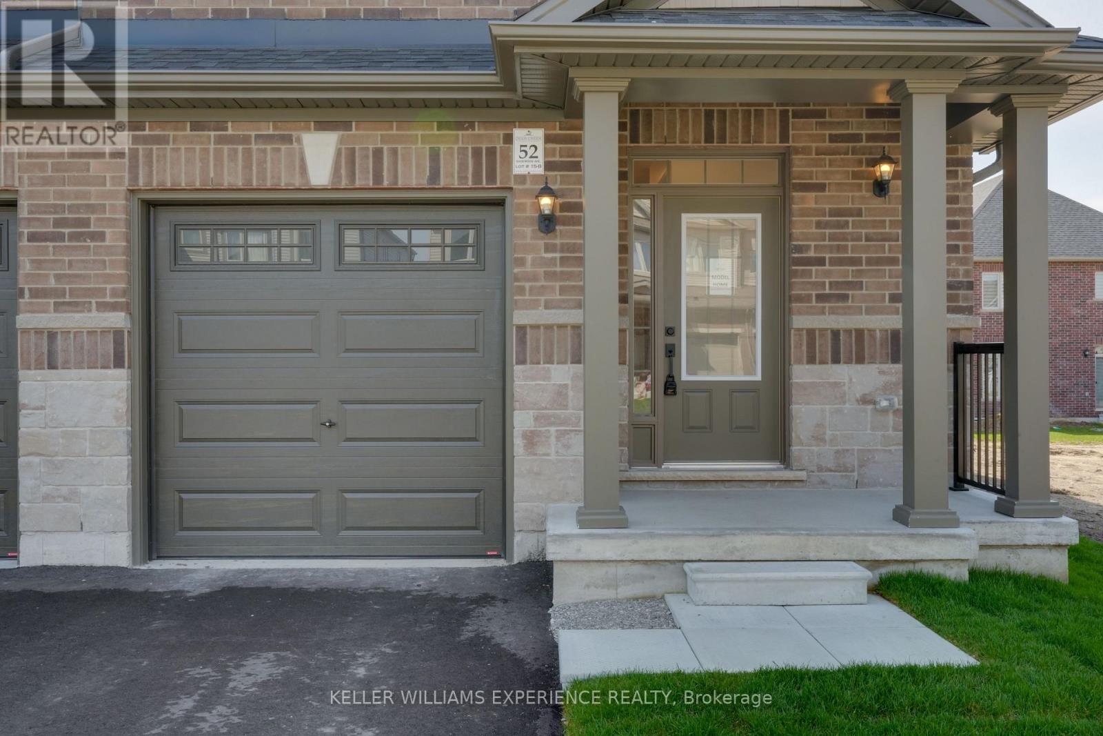 52 Sagewood Avenue, Barrie photo 3