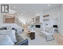 2pc Bathroom - 3538 43 Street Sw, Calgary, AB T3E3P5 Photo 16