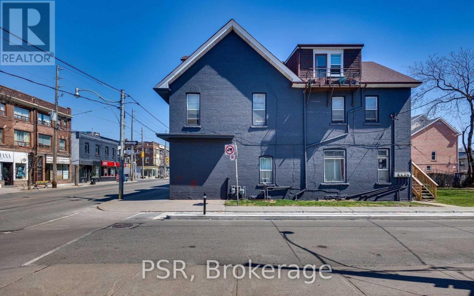 1349/1351 Queen Street East, Toronto, ON photo 4